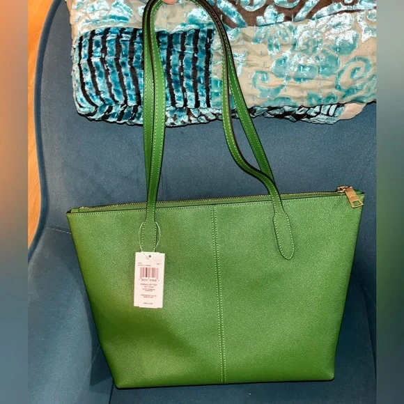 🆕 Coach Pebble Leather Zip Top Tote NWT - Picture 4 of 11